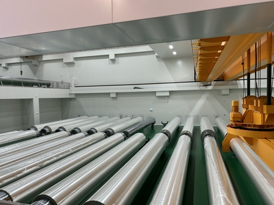 薄膜僅厚2微米，悄悄走進千萬家——電子專用材料的創新研發與高質量發展之路